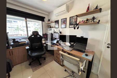 Quarto 1 de apartamento para alugar com 2 quartos, 82m² em Recreio dos Bandeirantes, Rio de Janeiro