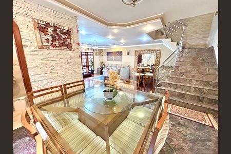 Sala de casa à venda com 3 quartos, 392m² em Vila Harmonia, Guarulhos