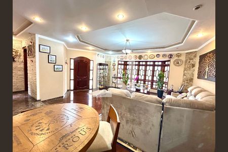 Sala de casa à venda com 3 quartos, 392m² em Vila Harmonia, Guarulhos