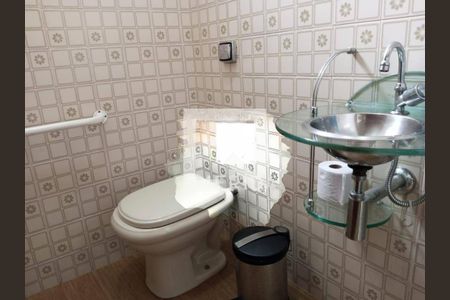 Casa à venda com 4 quartos, 301m² em Vila Homero Thon, Santo André