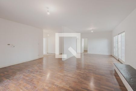 Sala de casa à venda com 3 quartos, 451m² em Alto de Pinheiros, São Paulo