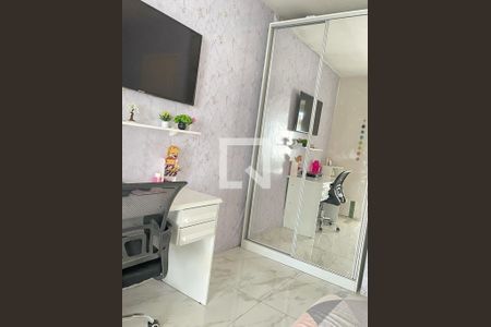 Quarto de casa para alugar com 5 quartos, 200m² em Parque das Arvores, São Paulo