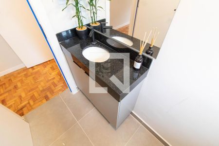 BANHEIRO SUITE 1 de casa à venda com 3 quartos, 177m² em Jardim Presidente Wenceslau, Campinas