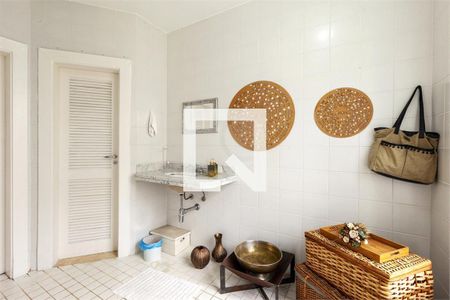 Casa à venda com 4 quartos, 700m² em Santo Amaro, São Paulo