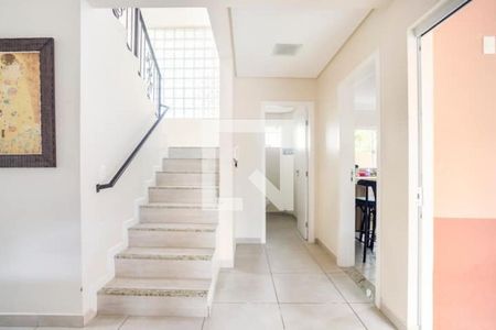 Casa para alugar com 3 quartos, 230m² em Sambaqui, Florianópolis