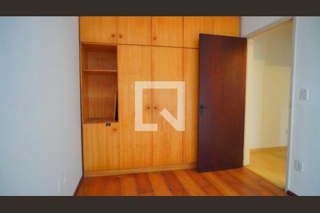 Quarto 2 de apartamento para alugar com 2 quartos, 54m² em Glória, Porto Alegre
