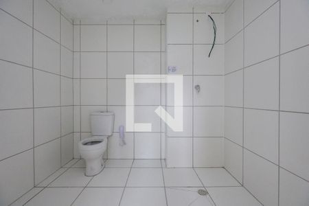 Banheiro de kitnet/studio para alugar com 1 quarto, 34m² em Vila Andrade, São Paulo