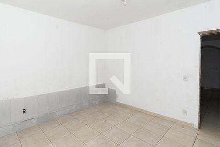 Quarto de casa para alugar com 1 quarto, 60m² em Novo Eldorado, Contagem