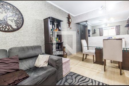 Sala de apartamento para alugar com 3 quartos, 85m² em Jardim Tupanci, Barueri