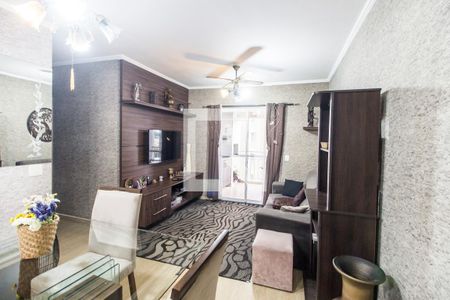 Sala de apartamento para alugar com 3 quartos, 85m² em Jardim Tupanci, Barueri