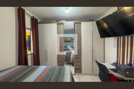 Quarto 1 de casa à venda com 2 quartos, 100m² em Jardim Monte Azul, São Paulo