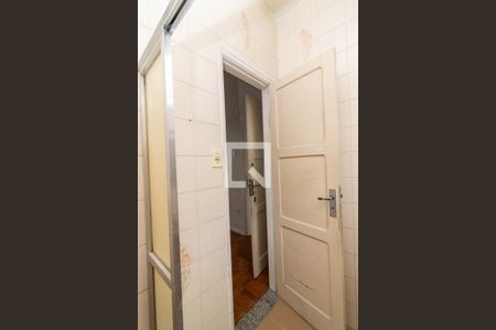 Banheiro da Suíte de apartamento para alugar com 1 quarto, 56m² em Realengo, Rio de Janeiro