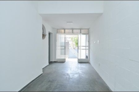 Sala de casa para alugar com 2 quartos, 65m² em Colégio Batista, Belo Horizonte