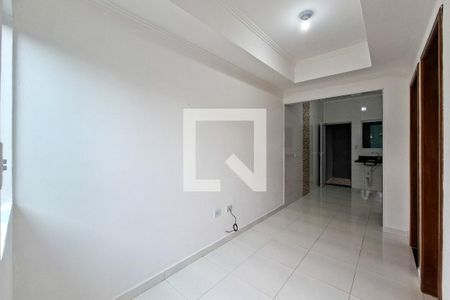 Sala de casa de condomínio para alugar com 2 quartos, 45m² em Princesa, Praia Grande