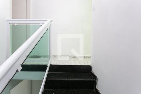 Escada de casa à venda com 3 quartos, 175m² em Jardim Nossa Senhora do Carmo, São Paulo