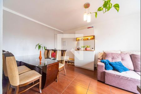 Sala de apartamento para alugar com 2 quartos, 54m² em Vila Guarará, Santo André