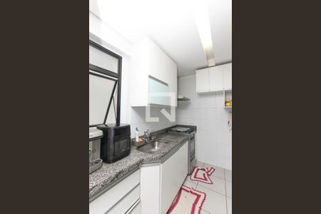 Apartamento para alugar com 3 quartos, 85m² em Santa Helena, Belo Horizonte