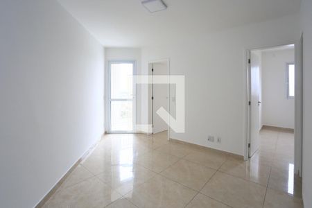 Sala de apartamento para alugar com 2 quartos, 52m² em Jardim Monte Alegre, Taboão da Serra