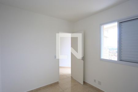 quarto 1 de apartamento para alugar com 2 quartos, 52m² em Jardim Monte Alegre, Taboão da Serra