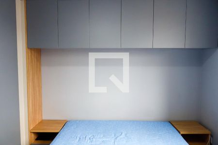 Apartamento à venda com 2 quartos, 54m² em Pestana, Osasco