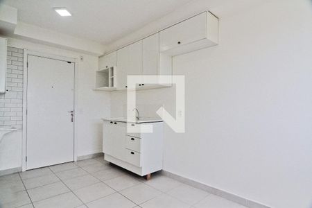 Sala de apartamento para alugar com 2 quartos, 33m² em Piqueri, São Paulo