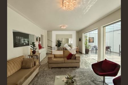 Casa de Condomínio à venda com 3 quartos, 210m² em Planalto Paulista, São Paulo