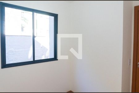 Quarto 2 de apartamento para alugar com 2 quartos, 36m² em Jardim Oriental, São Paulo