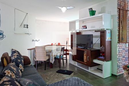 Sala de casa para alugar com 3 quartos, 380m² em Balneario Flórida, Praia Grande