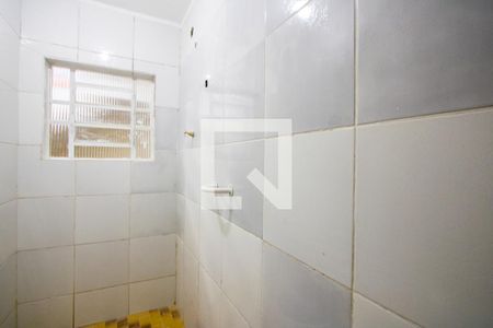 Banheiro do quarto de casa para alugar com 1 quarto, 60m² em Vila Junqueira, Santo André