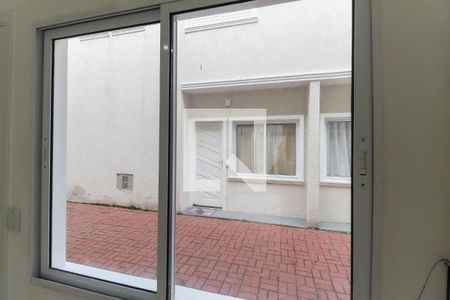 Vista da Sala de casa de condomínio para alugar com 2 quartos, 80m² em Jardim Miray, Itaquaquecetuba