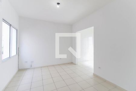 Sala de casa de condomínio para alugar com 2 quartos, 80m² em Jardim Miray, Itaquaquecetuba