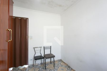 Quarto 1 de apartamento para alugar com 2 quartos, 56m² em Conjunto Residencial José Bonifácio, São Paulo