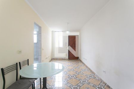 Sala de apartamento para alugar com 2 quartos, 56m² em Conjunto Residencial José Bonifácio, São Paulo