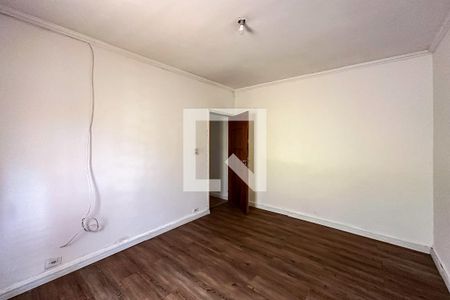 Quarto 2 de casa para alugar com 2 quartos, 80m² em Vila Bertioga, São Paulo