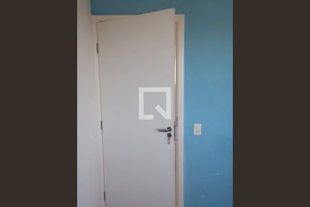 Quarto de apartamento para alugar com 2 quartos, 40m² em Restinga, Porto Alegre