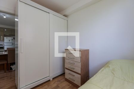 Quarto 1 de apartamento à venda com 2 quartos, 40m² em Jardim Maria Duarte, São Paulo