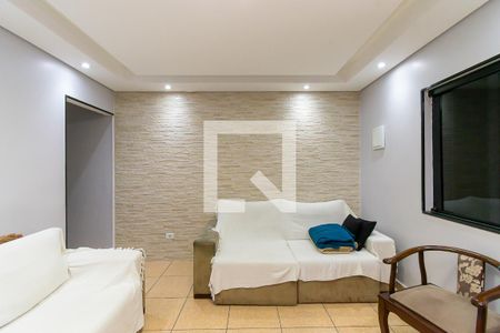 Sala de casa para alugar com 4 quartos, 300m² em Parque Sao Rafael, São Paulo