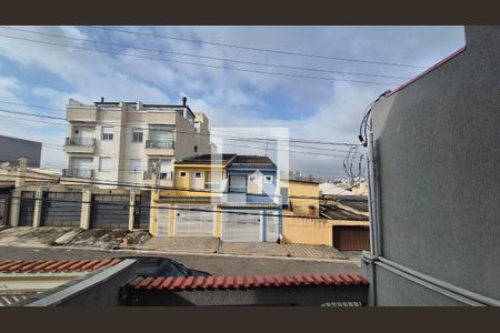 Vista de casa à venda com 3 quartos, 190m² em Pinheirinho, Santo André