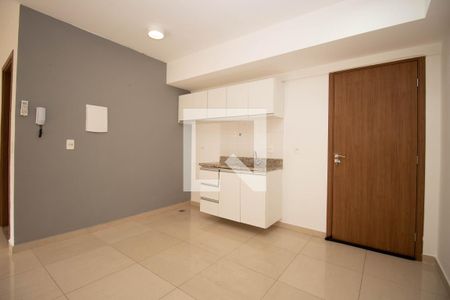 Cozinha e Área de Serviço de kitnet/studio para alugar com 1 quarto, 35m² em Sqnw, Brasília