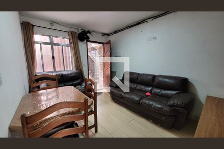 Sala de apartamento para alugar com 2 quartos, 45m² em Vila Arizona, Itaquaquecetuba