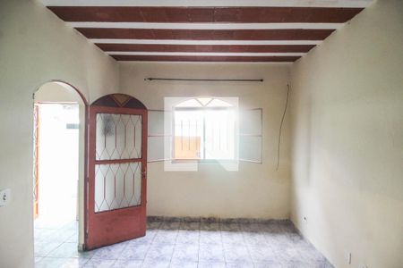 Sala de casa para alugar com 2 quartos, 80m² em Rocha Sobrinho, Mesquita