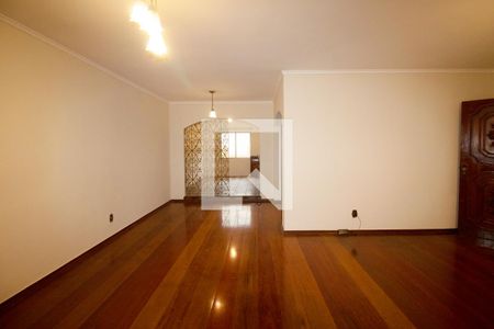 Casa para alugar com 3 quartos, 196m² em Vila Anglo Brasileira, São Paulo