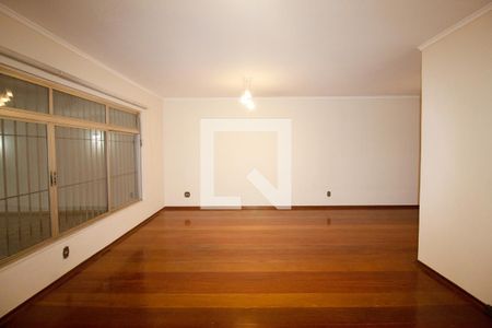 Casa para alugar com 3 quartos, 196m² em Vila Anglo Brasileira, São Paulo