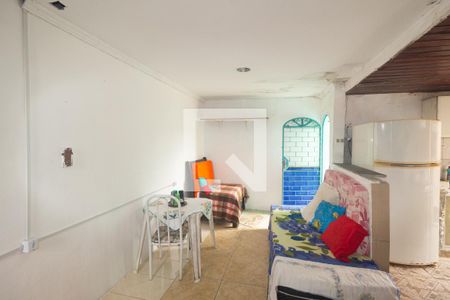 Sala/Quarto de casa para alugar com 1 quarto, 50m² em Campo Grande, Rio de Janeiro