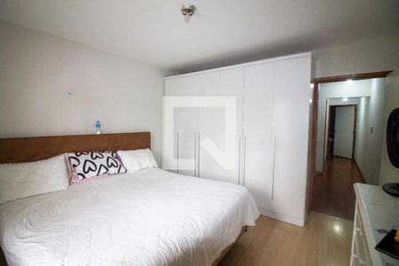 Quarto 1 de casa para alugar com 3 quartos, 180m² em Jardim Aeroporto, São Paulo