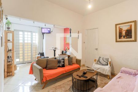 Sala de casa à venda com 3 quartos, 160m² em Vila Congonhas, São Paulo