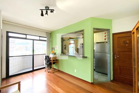 Sala de apartamento para alugar com 1 quarto, 45m² em Cruzeiro, Belo Horizonte