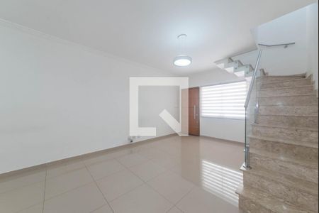 Sala de casa de condomínio à venda com 3 quartos, 100m² em Vila Gumercindo, São Paulo