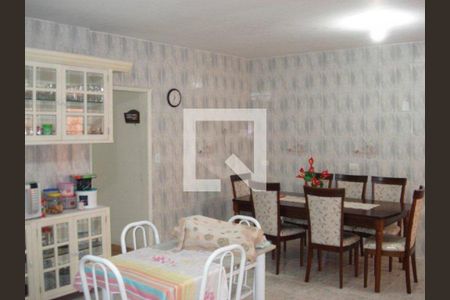 Casa à venda com 5 quartos, 290m² em Campo Grande, São Paulo