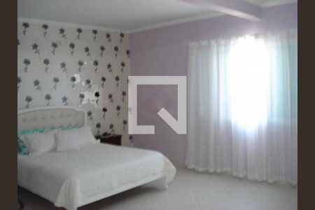 Casa à venda com 5 quartos, 290m² em Campo Grande, São Paulo